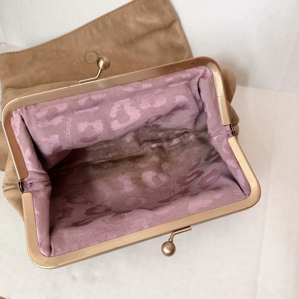 Marciano Angelique Tan‎ Leather Foldover Clutch Bag Gold Logo Accent - Picture 3 of 9